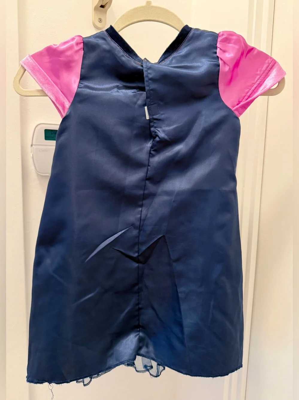 Disney Vampirina Costume - includes headband, wings and music guitar